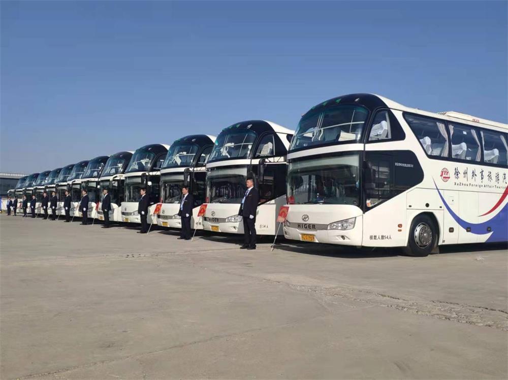 54座旅游车